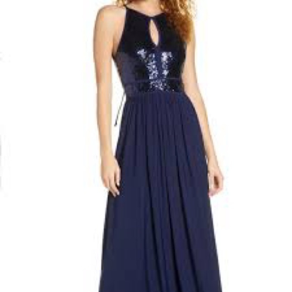 Morgan & Co Women’s Peacock Blue Sequin Halter Tie Back Keyhole Maxi Dress SZ 3
